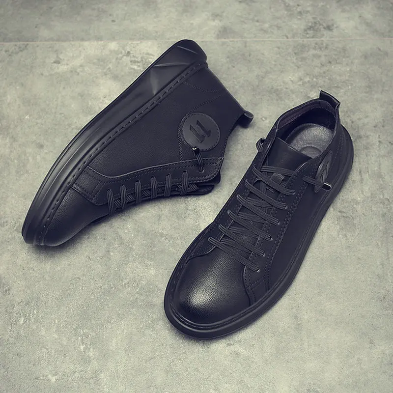 Мужские кроссовки на шнуровке из микрофибры черные повседневные A21-67Z |