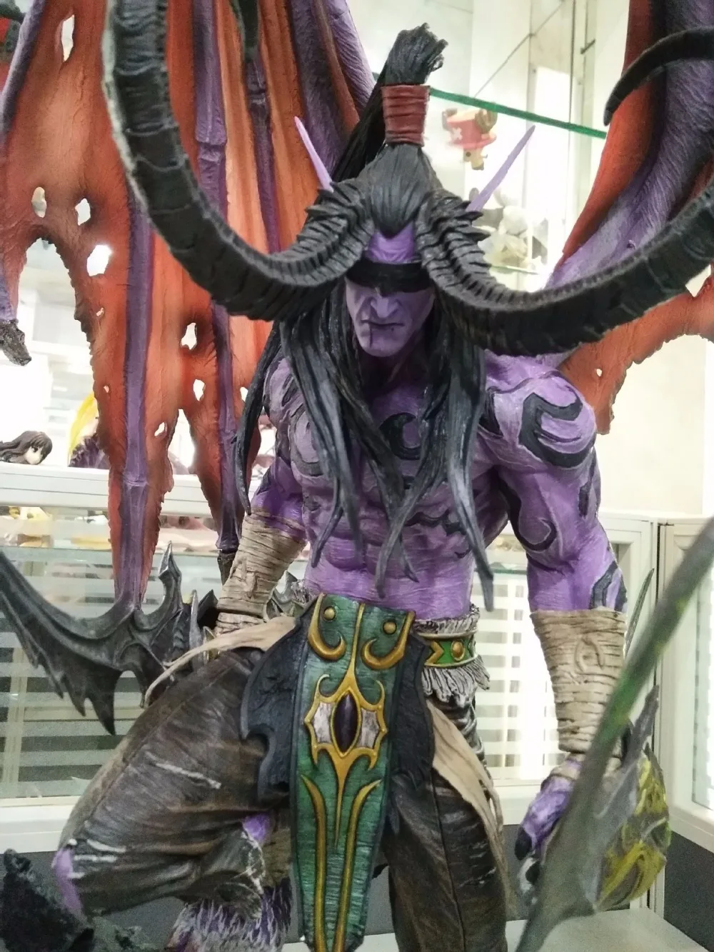 

Limited Figurine Large size 60cm WOW Illidan gk resin statue figure collection model Original box best gift