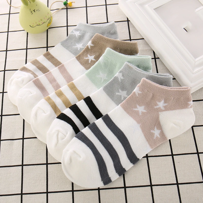 

5 pairs of cotton Socks with print Cute star fruit Sock Stripe deodorant Woman socks Strawberry love Invisible socks