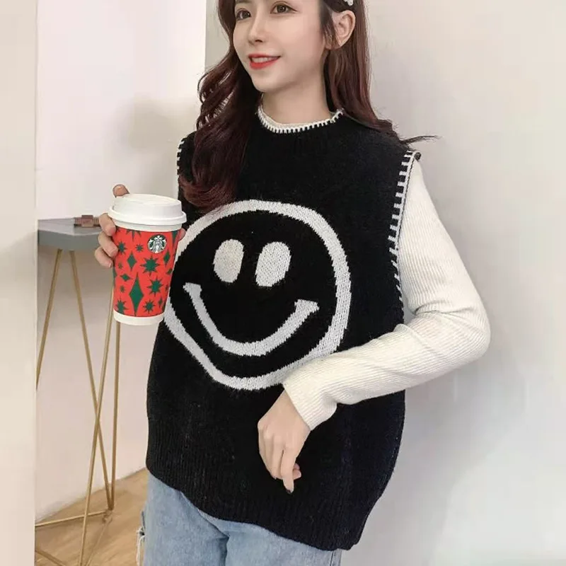 

2023 O Neck Loose Casual Knitted Sweater Vest Cottagecore Smile Face Sweater Vest Spring Autumn New Fashion Streetwear All Match