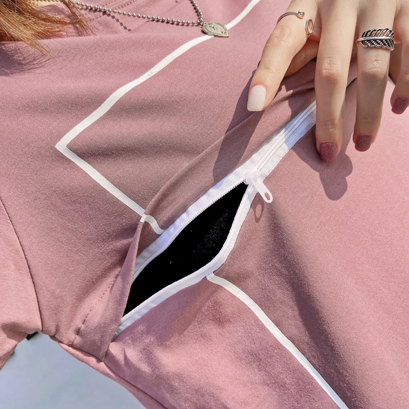 Бледно розовая блузка для кормления с надписью Высококачественная хлопковая