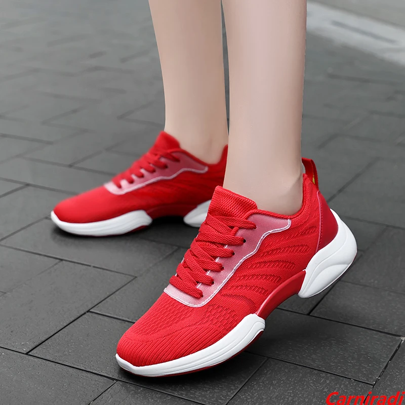 

Spring Lightweight Lace-up Mesh Running Shoes Women Breathable Casual Jogging Sneakers Ladies Soft Sports Baskets Jogging Shoes