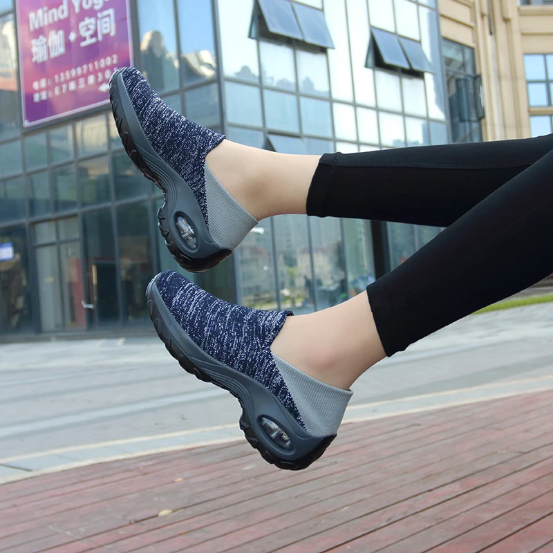 

Ladies Outdoor Sport Sneaker Breathable Air Cushion Female Mother Dance Footwear New Women Walking Shoes Casual Shoes Size 35-42