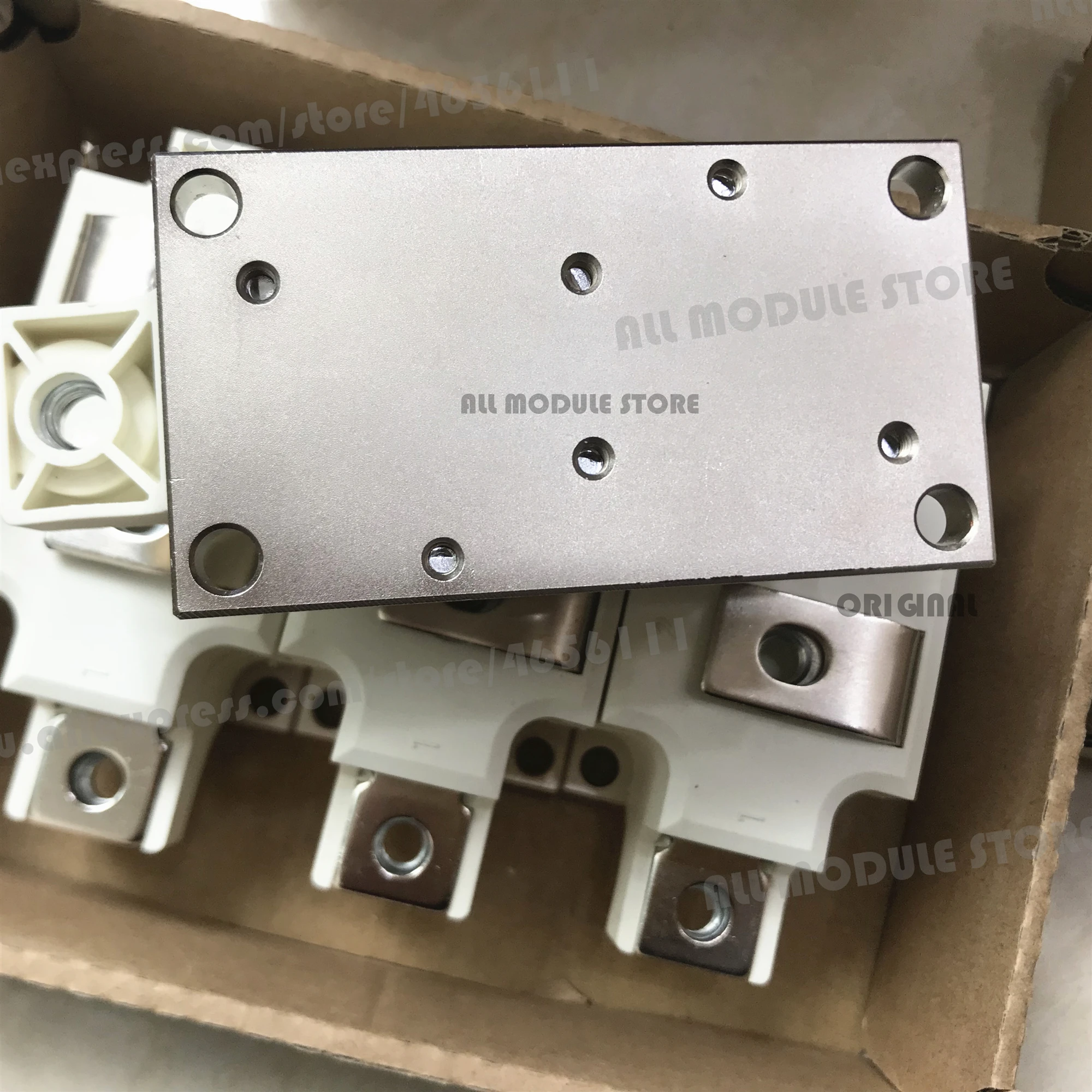 SKKT330/16E SKKH330/16E SKKH330/18E Бесплатная доставка Новый и оригинальный модуль|Детали