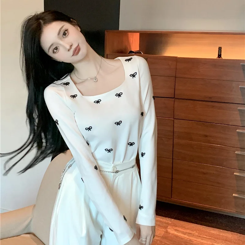 Женский вязаный свитер с бантом квадратным вырезом | Женская одежда