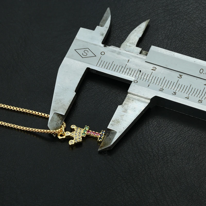 

Luxury Copper Colorful Zircon A-Z Crown Alphabet Pendant Chain Necklace Punk Hip-Hop Style Trendy Woman Man Initial Name Jewelry