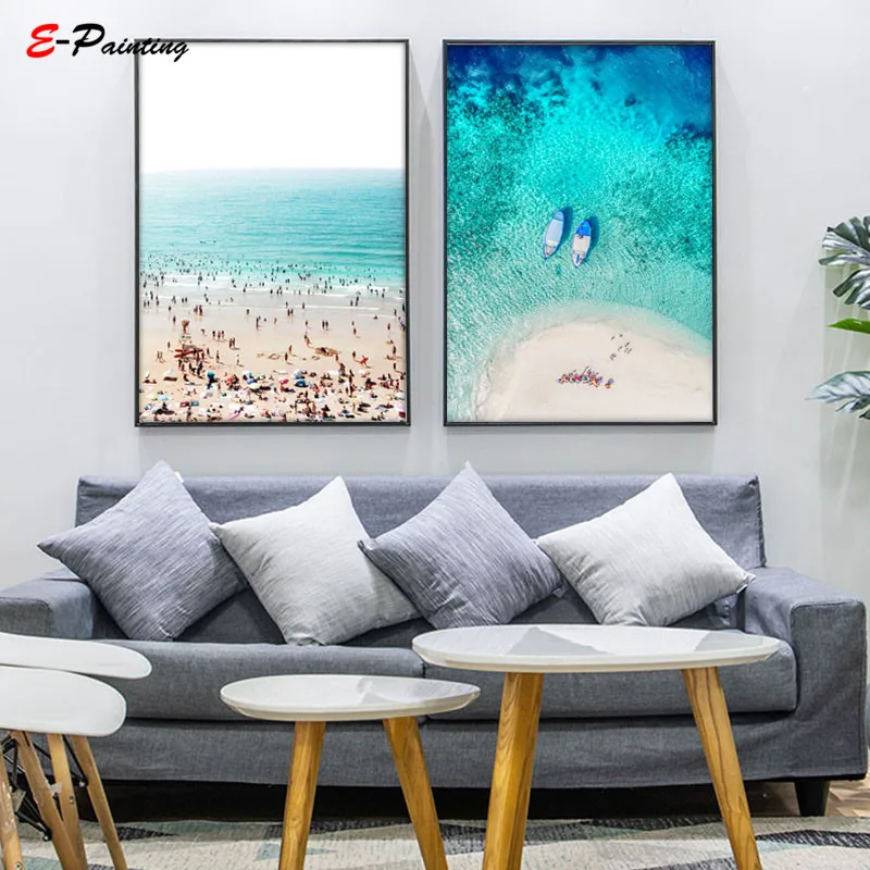 Картина на холсте в скандинавском стиле с изображением воздушного пляжа