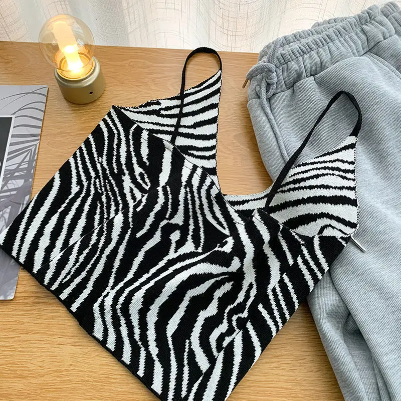 

Zebra Stripe Knitting Camis Women Sexy Slim V-neck Vest Short Tank Tops Summer Western Style 2021 New Fashion Clothing Wholesale