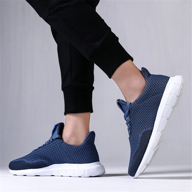 

Men shoes lightweight breathable sports shoes new mesh large size flying woven running shoes big size 45 46 zapatillas hombre 43