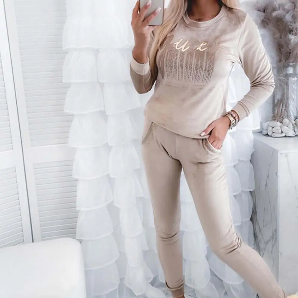 

Women Outfit Long Sleeve Sweatshirt Pants Suit Hoodie Pants Set Simple Women Outfit