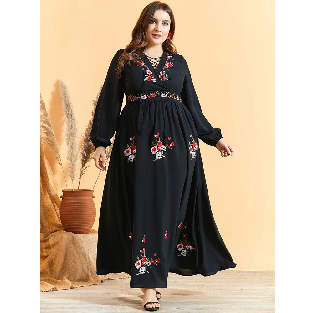 

Bohemian Muslim Women Casual Long Dress Embroidery Abaya Plus Size V-neck Drawstring Embroidery Arab Dubai Kaftan Fashion