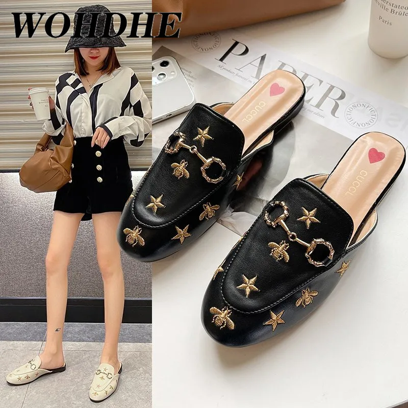 

Embroidered Bee Mules Shoes Metal Buckle Leather Slip on Flats Women Comfortable Beauty Half Slipper Snug Shoes