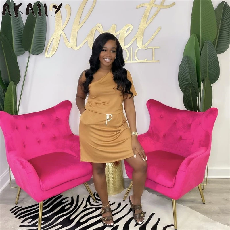 

Уличная одежда Akaily, черное Повседневное платье, летний наряд для женщин, однотонное свободное платье на одно плечо, женские платья без рукав...