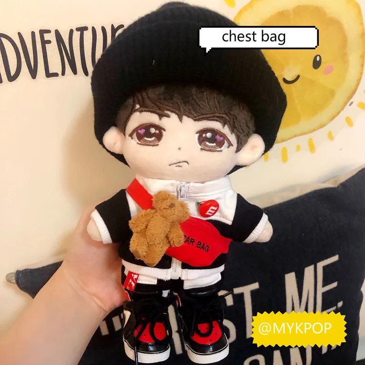 

[MYKPOP]KPOP Dolls & Accessories: Chest Bag with Bear toy for 20cm (without Doll) KPOP Fans Collection SA20110803