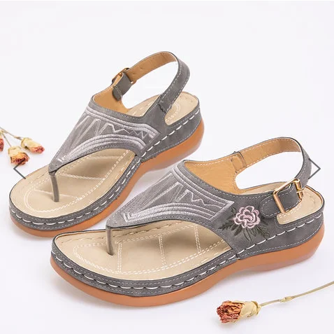 

2021 Women Summer Beach Mid Heels Sandals Wedges Shoes Woman Vintage PU Leather Ethic Flowers Sandalias Mujer Sapato Feminino