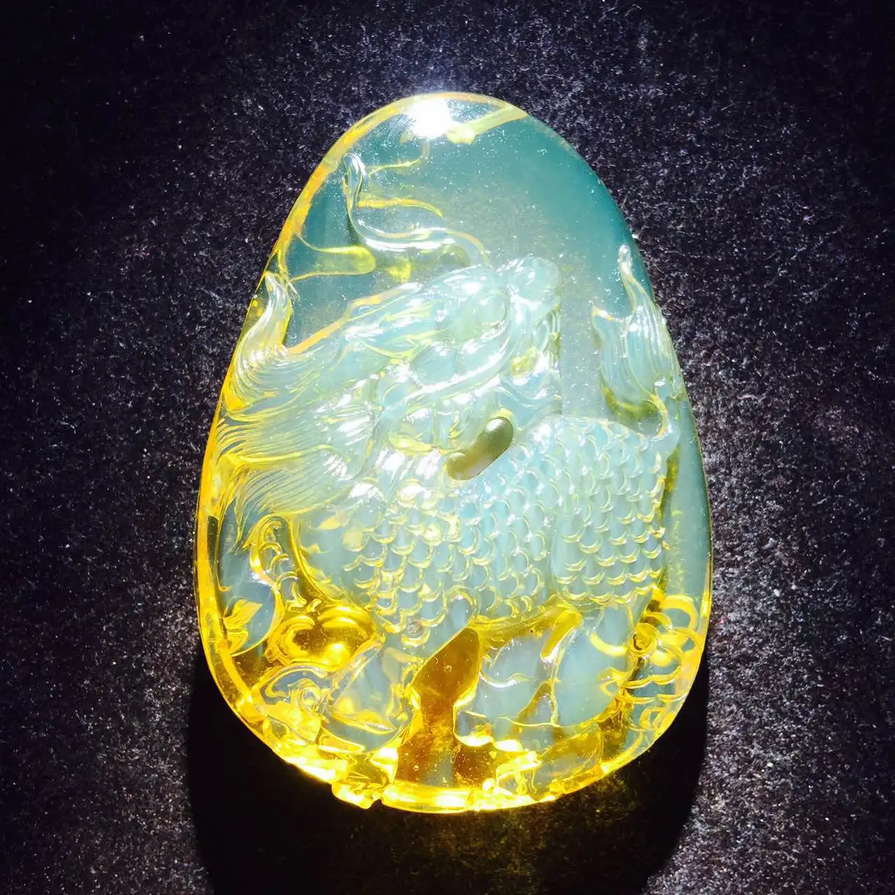 Натуральный Янтарный кулон из Бирмы резной дракон для очистки воды Орхидея