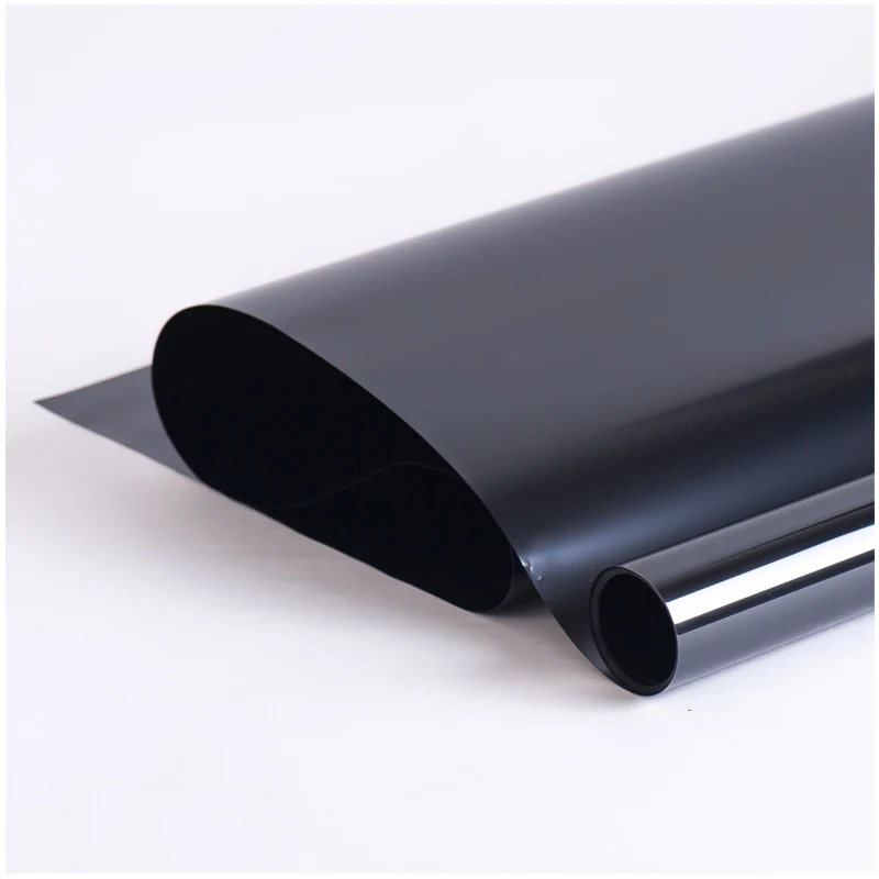 Черная непрозрачная самоклеящаяся стеклянная пленка на окна для спальни балкона