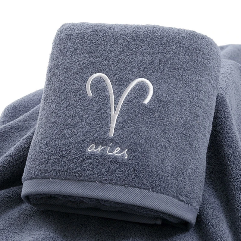 Банное полотенце LISM из 100% хлопка с созвездиями вышивкой белое и серое