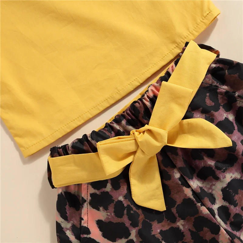 

Baby Girl One-shoulder Solid Color Short-sleeved Shorts + Shorts + Bow Belt + Hair Accessories, Leopard Print Summer Clothing