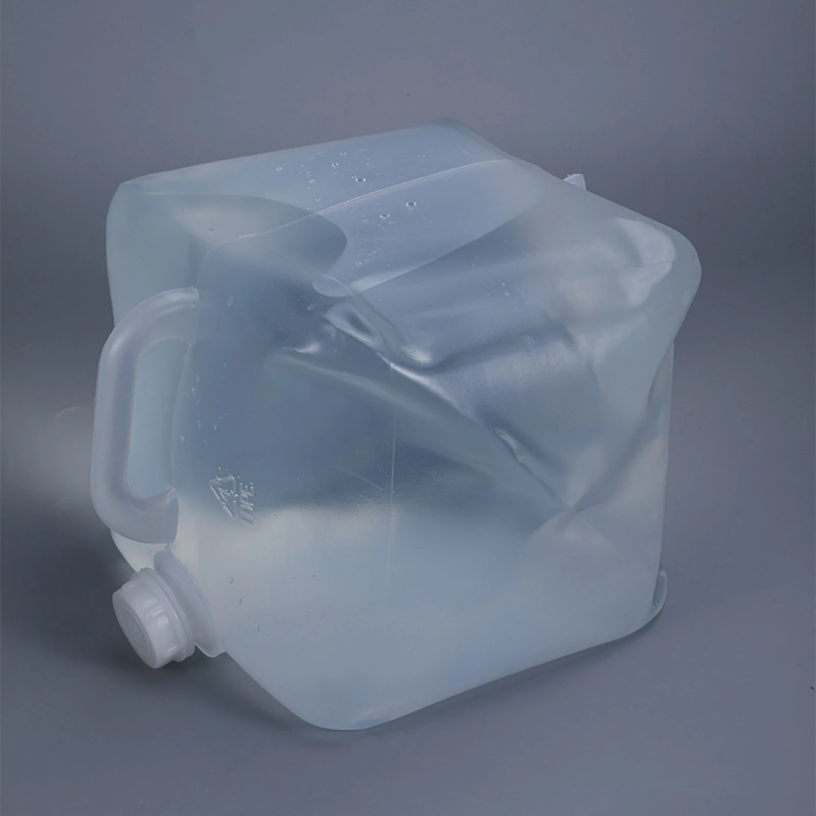 

Outdoor 20L Large-capacity Folding Drinking Bucket Water Container Portable Picnic Water Bucket with Tap