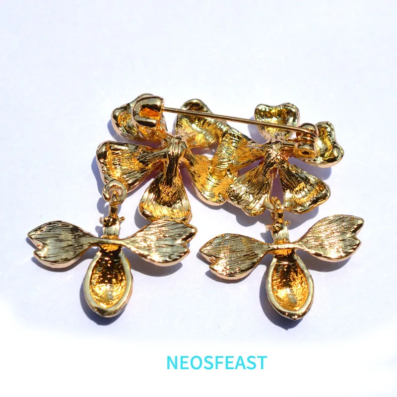 Цветочная эмалированная милая булавка на грудь с пчелой для женщин, золотого цвета, с камнями-ринестонами, насекомое, пальто, одежда, женский подарок, модные украшения.