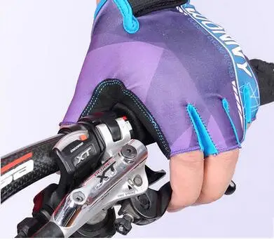 

Удобные перчатки для езды на велосипеде с полупальцами