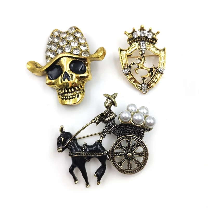 

Модная позолоченная брошь в стиле панк в британском стиле с черепом, лошадью, каретой, короной, лацканами, булавками, подарки, металлические ...
