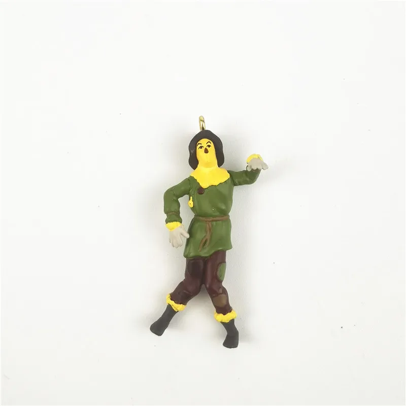 

super mini resin figure 4cm Scarecrow model Pendant