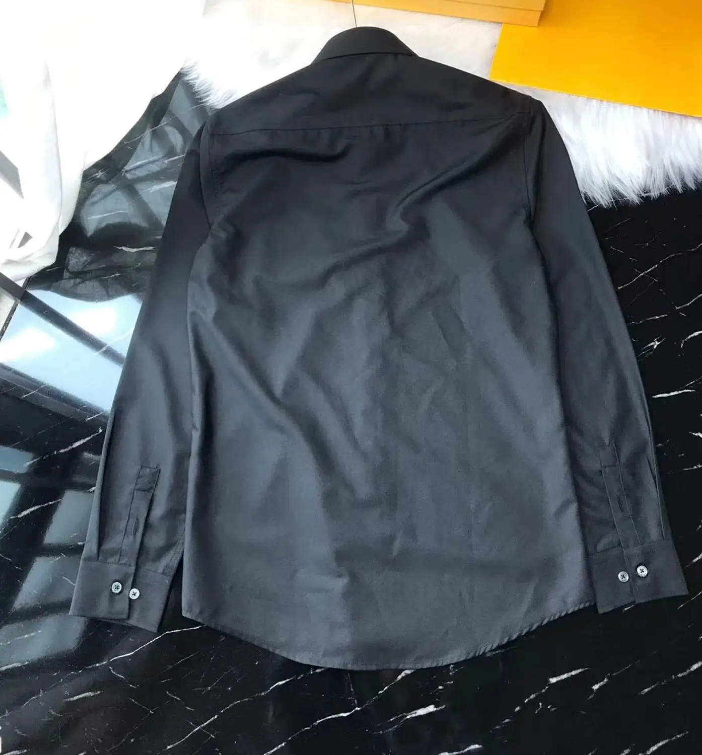 

DUYOU Mens Cotton Shirt Men Dress Shirt Men Embroidery Gold Thread Crown and Badge High Quality Slim Fit Casual Shirts DY2319