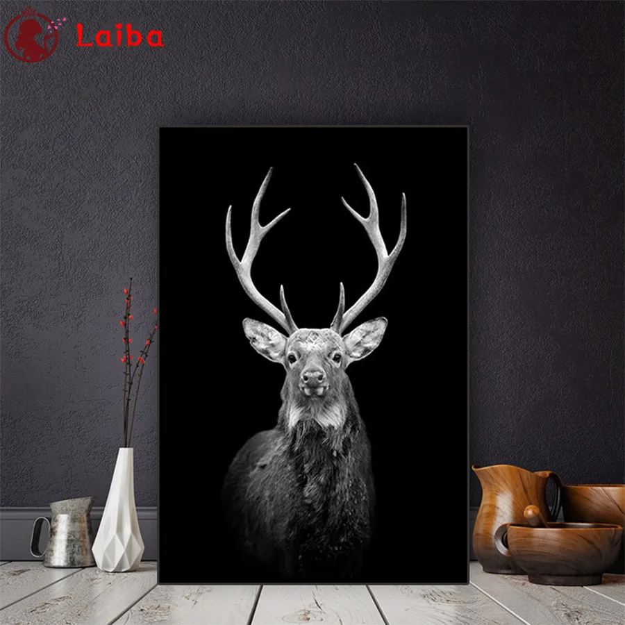 

Full diamond painting Black and white animal art, deer diamond embroidery 5D rhinestone mosaic diamond inlaid pattern