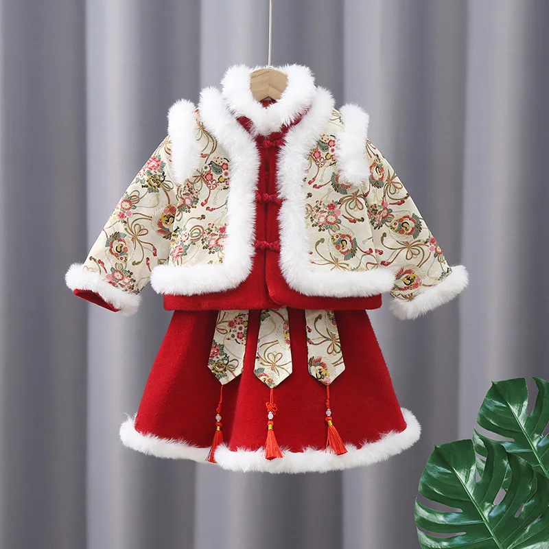 

Baby Girls Hanfu Costume Cheongsam China New Year Spring Festival Suit Winter Robe Warm Performance Dress Set with Accessories