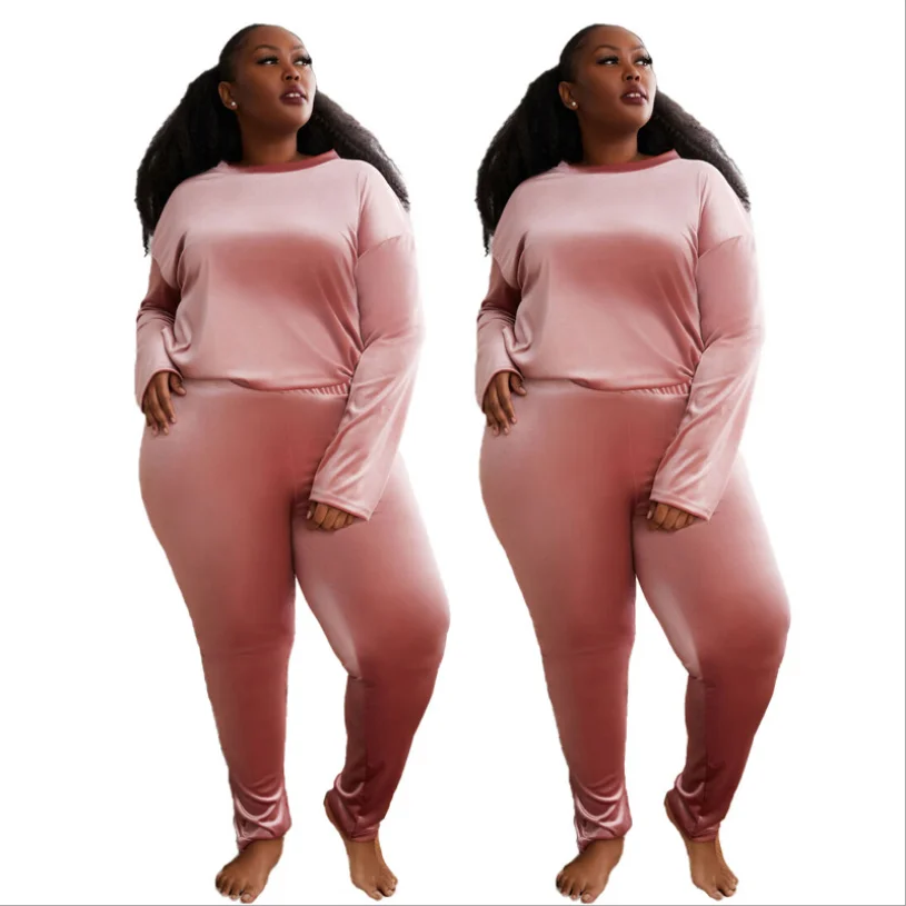 

Plus Size Women Casual Solid Velvet Two Piece Sets Comfortable Home Wear O-neck Tees High Waist Skinny Pants Outfits 2021 Spring