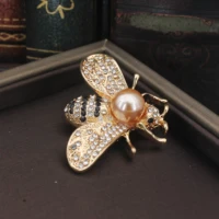 clear crystal pearl bee brooches for women unisex insect brooch pins cute small badges fashion dress coat accessories jewelry