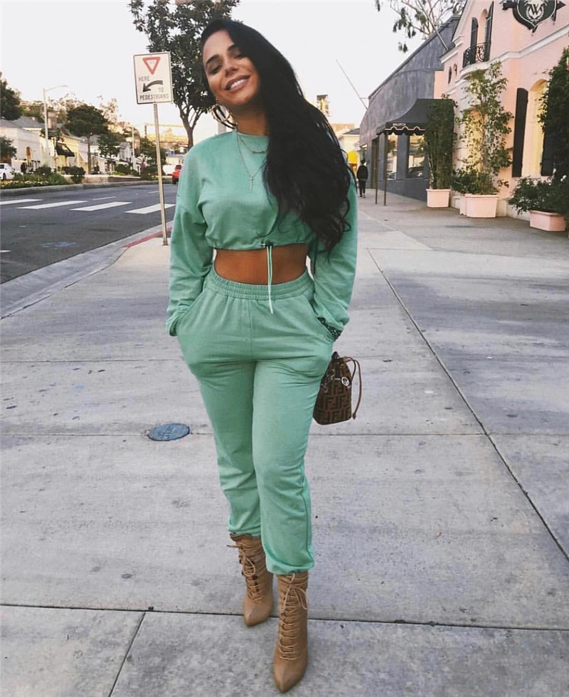 Женский спортивный костюм Толстовка и спортивные штаны комплект из 2 предметов