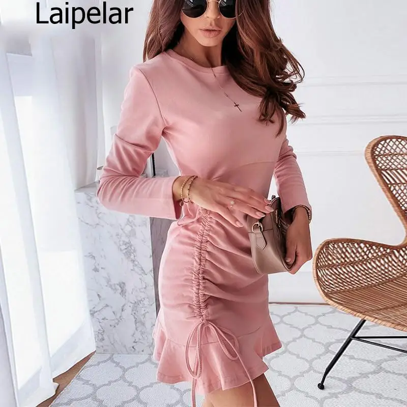 Сексуальное мини платье с круглым вырезом и высокой талией длинными рукавами