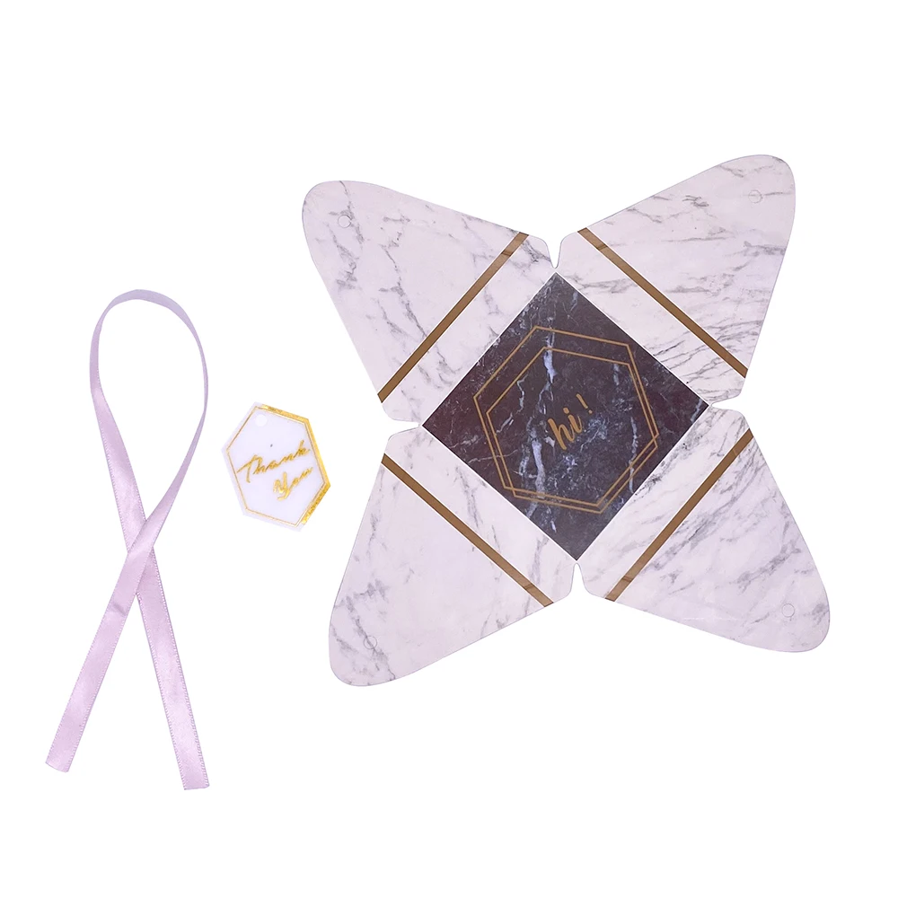 

100 Pcs Triangular Pyramid Marble Candy Box Wedding Favors and Gifts Boxes Chocolate Box Bomboniera Giveaways Pack Party Supply