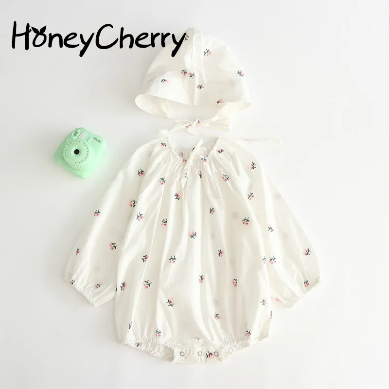

HoneyCherry Autumn baby flower print one-piece cotton long-sleeved romper romper with hat baby girls clothes