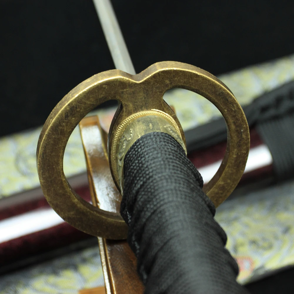 

Pattern steel Burnt blade Long High-grade Japanese sword Samurai Katana weapon Arcuate edge knife Sharp Can chop