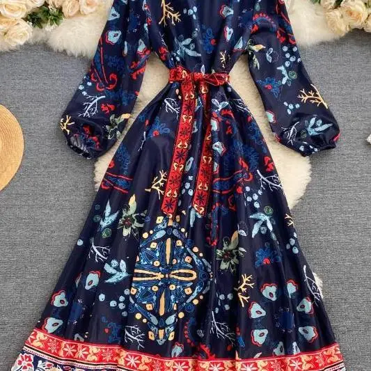 

Court dress 2020 new women's dress o-neck bubble sleeve lace up waist retro printed Bohemian long dress street style Robe