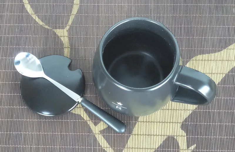 New Large Capacity Creative Gift Mugs With Lid Spoon Black Mug Ceramic Cup Coffee Home Office Drinkware Unique 5ZDZ118 | Дом и сад