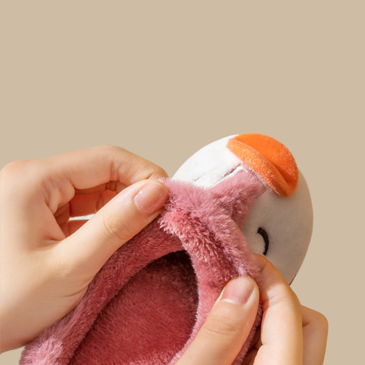 Zapatillas de casa de invierno para ni&ntilde;os y ni&ntilde;as, pantuflas de fondo suave, bonitos zapatos c&aacute;lidos de felpa de dibujos animados-1