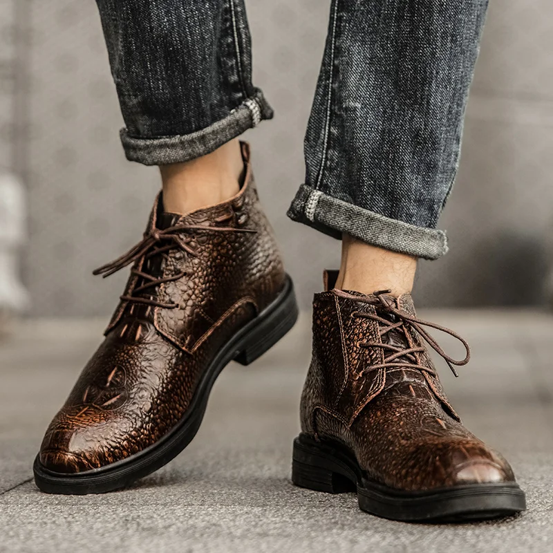 

Men Winter boots with fur Warm snow boots Comfortable Fashion Genuine Leather Snow Boots Men's wool Short plush Warm Boots men