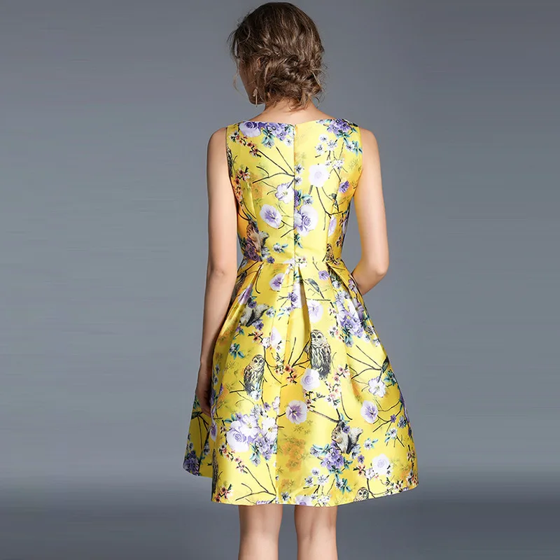 

2019 spring and summer new print sleeveless dress gold waist hidden pull fluffy dress princess dress