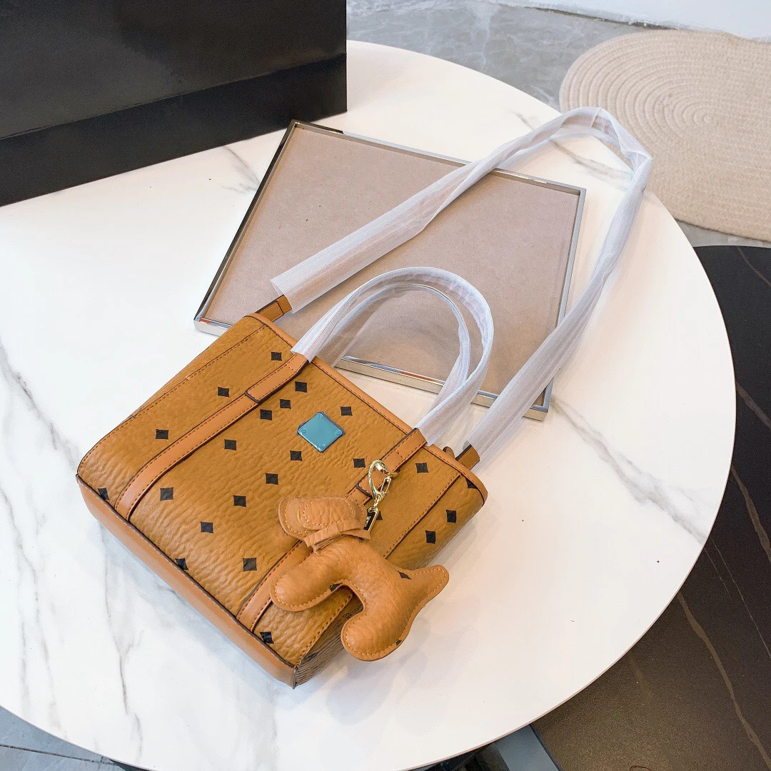 

Women's Handbags