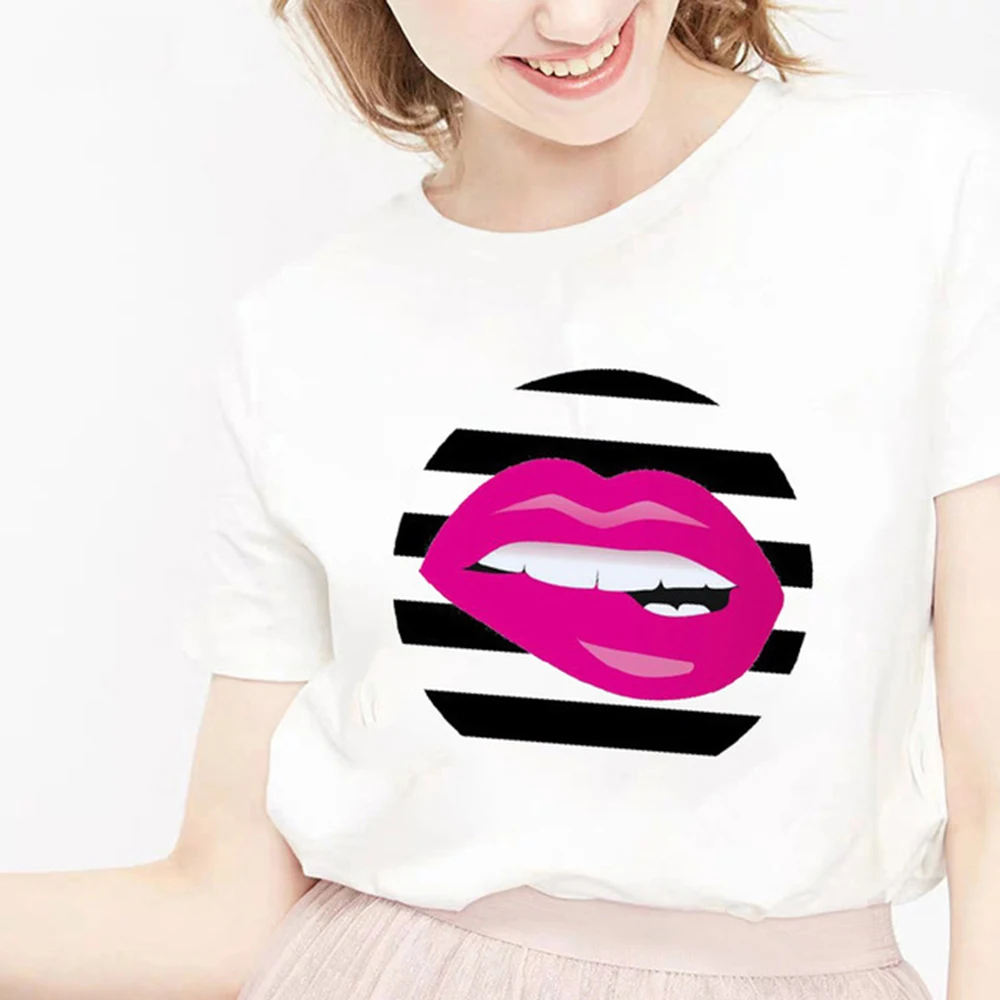 

Female plus size Harajuku top Summer top Graphic T-shirt Female Sexy Red Lip Lipstick lip print Kawaii T-shirt