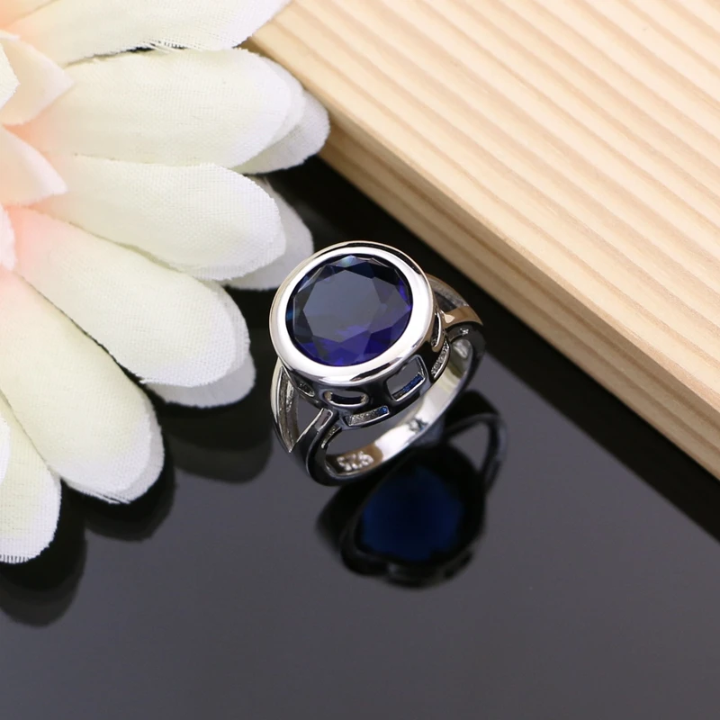 Женский комплект из колье серёг и браслета серебра 925 пробы |