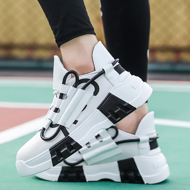 

New Arrival Men Outdoor Casual Sneakers Sports Breathable Lightweight Walking Shoes