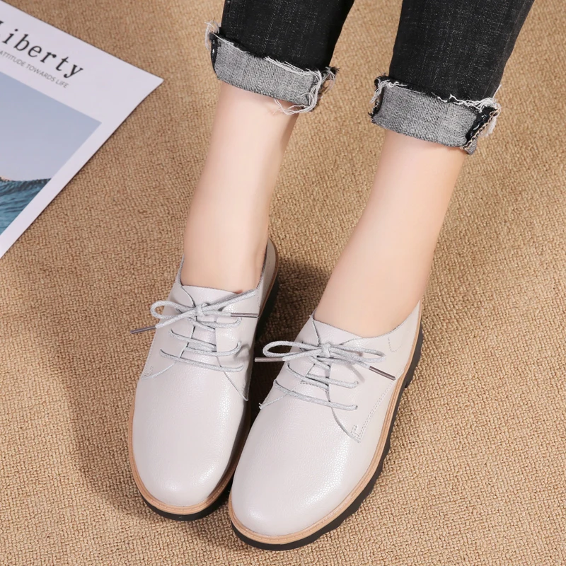 Модные женские туфли на плоской подошве однотонные повседневные лоферы из