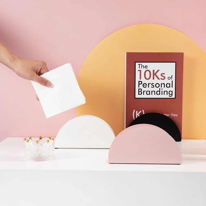 Черный золотой треугольник из нержавеющей стали держатель салфеток для кафе