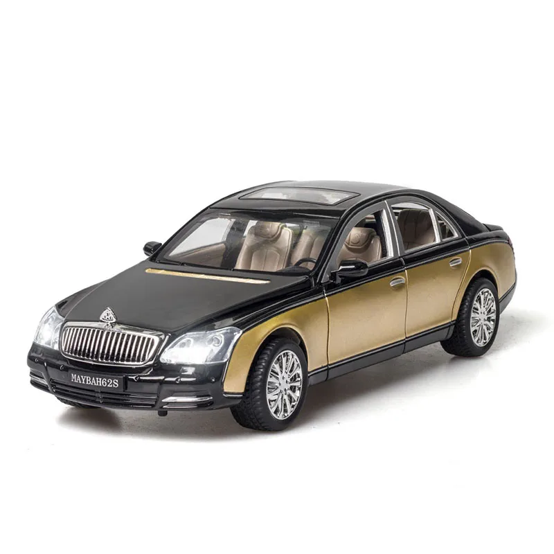 Модель автомобиля с подсветкой и звуком 1:24 | Игрушки хобби